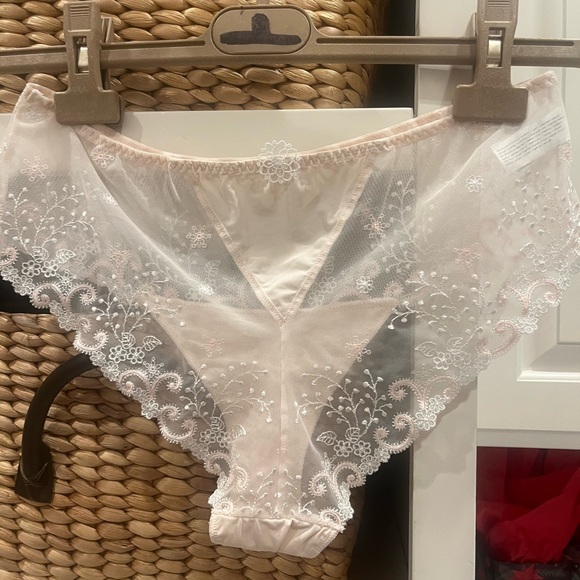 Simone Perele Other - Simone Perele Cream‎ Lace Panties